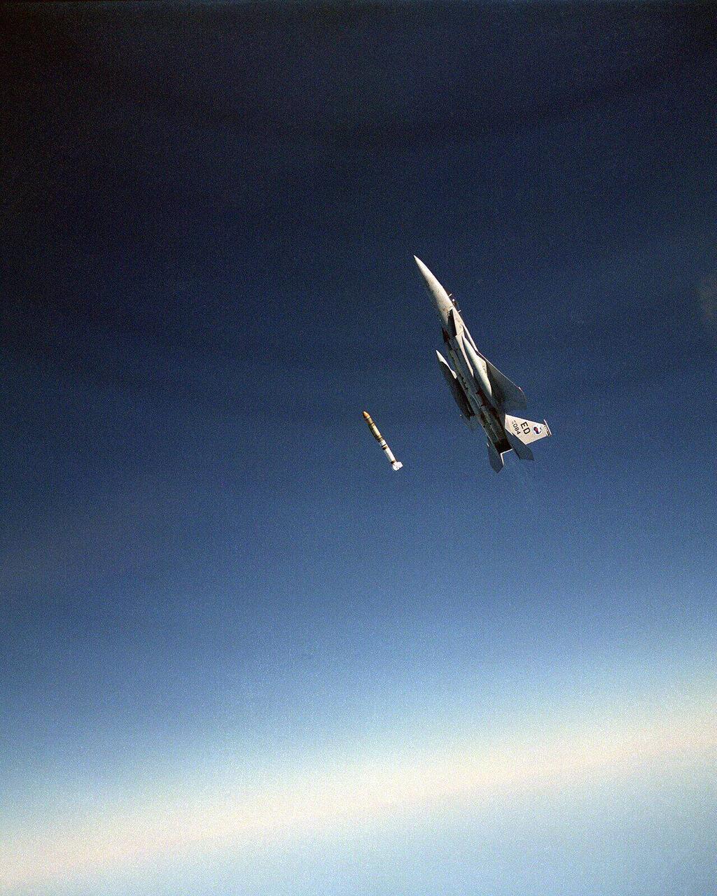 F-15 launching ASM-135 anti-satellite missile